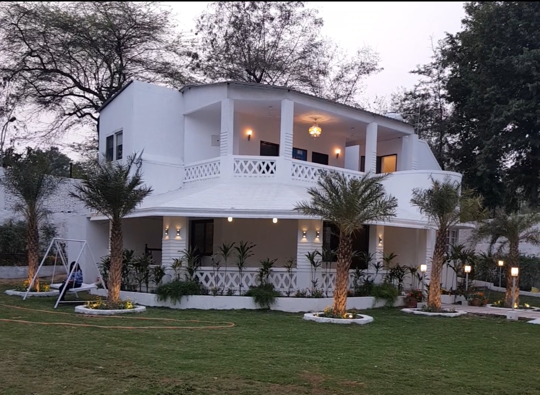 How to Host a Corporate Event in Delhi NCR?