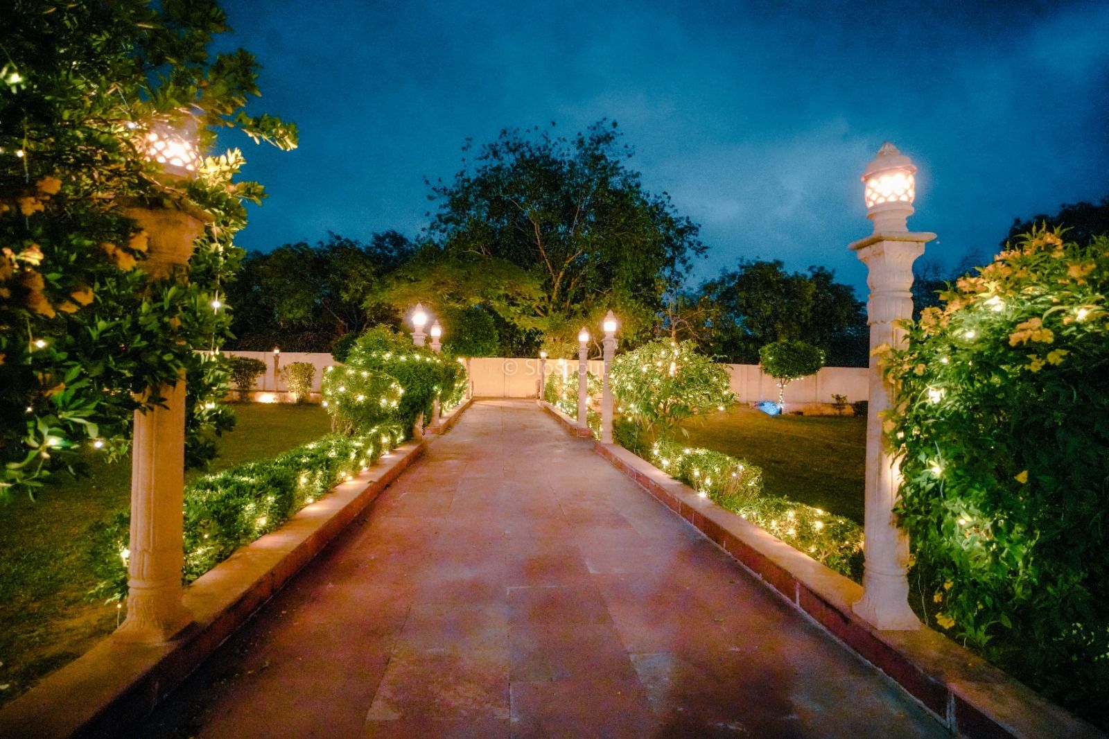 Araya Bagh farm in Chhatarpur for wedding 