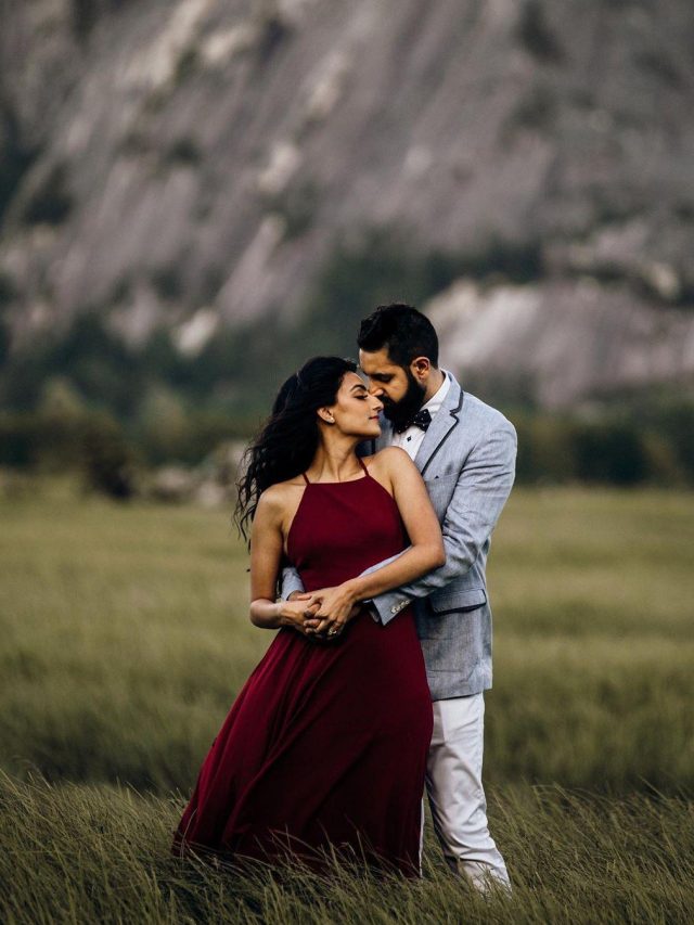 Best 5 Wedding Dresses for a Pre-Wedding Shoot