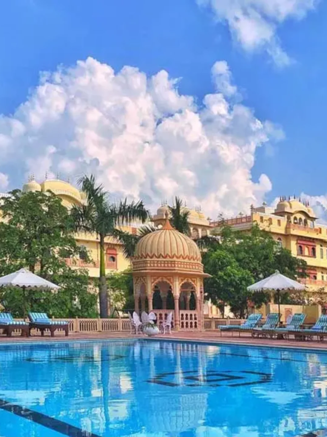 Luxury and Fun: Top Farmhouses in Chattarpur for New Year’s Eve