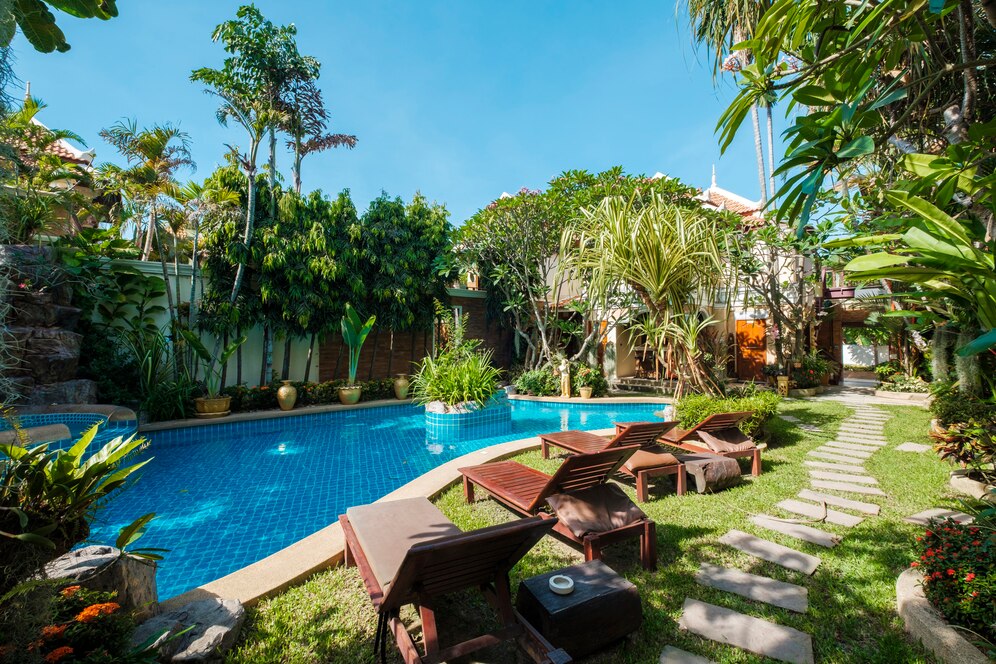 Top 10 Villas in Delhi with Private Pool for an Unforgettable Getaway