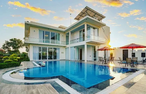 Romantic Farmhouses &amp; Resorts for a Private Valentine Getaway in Delhi NCR