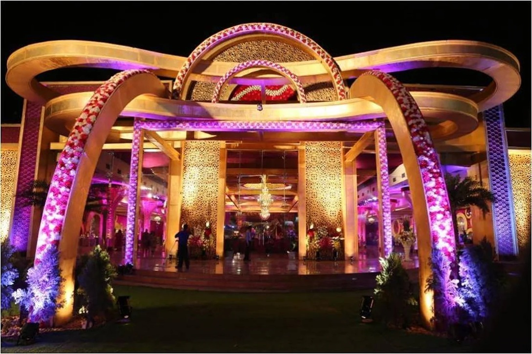 How to Choose A Wedding Venue in Delhi NCR by Guest Count & Budget
