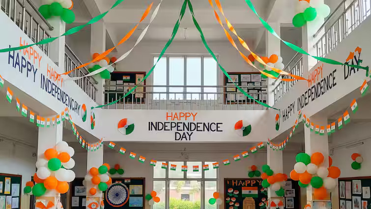 Tricolour Theme for the Entire Office