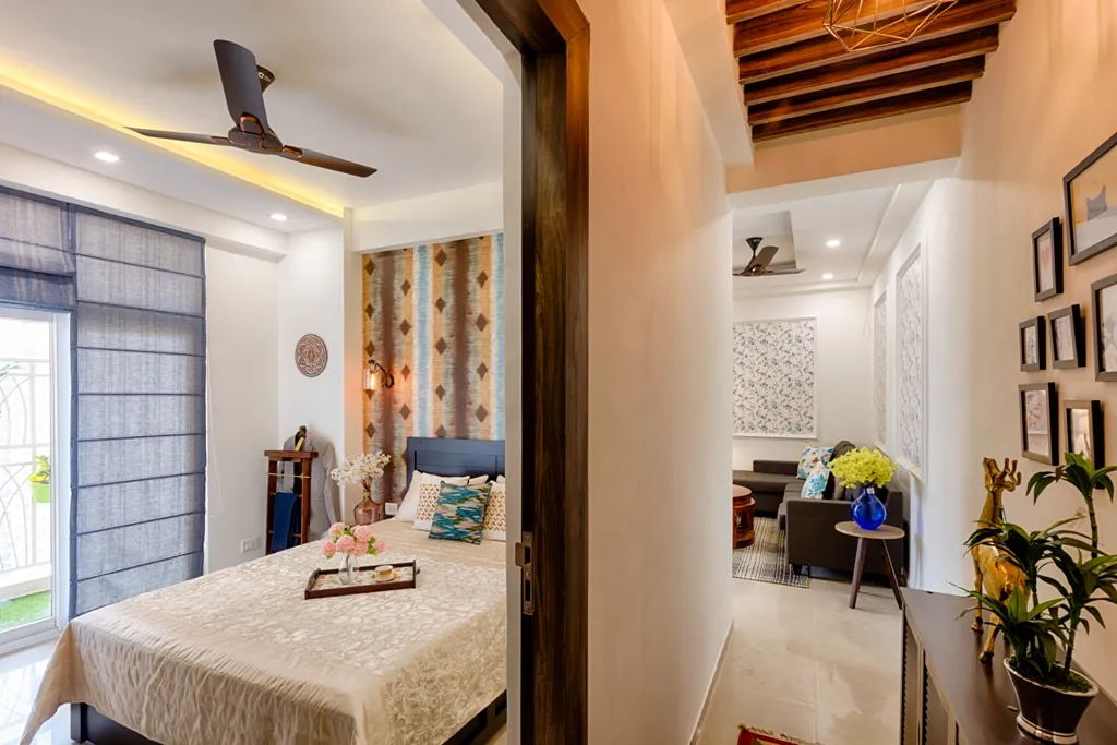 House 1005 – Green Balcony Apartment with Cozy Vibes