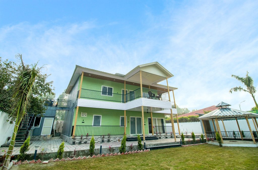 Types of Farmhouses People Book in Faridabad