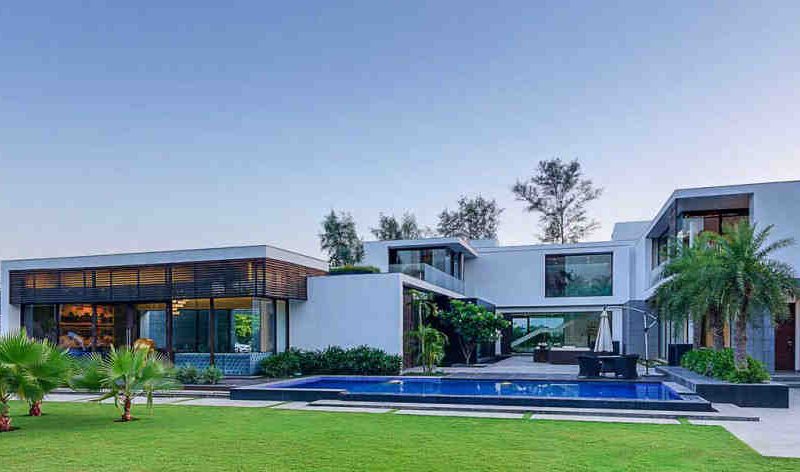 Luxury Villas in Delhi NCR for Pre-Wedding Functions