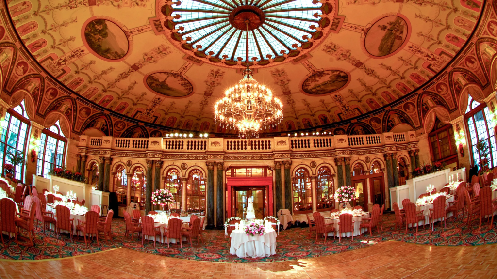 The Trick to Saving Money: Choose a Venue With Indoor Backup