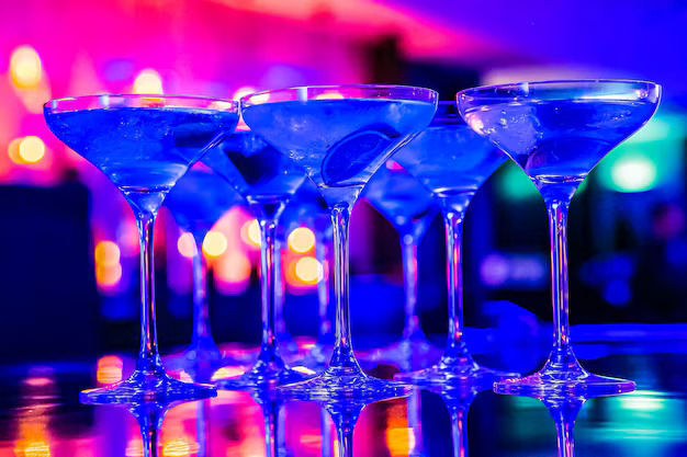 Easy Cocktails for House Parties and Villa Parties