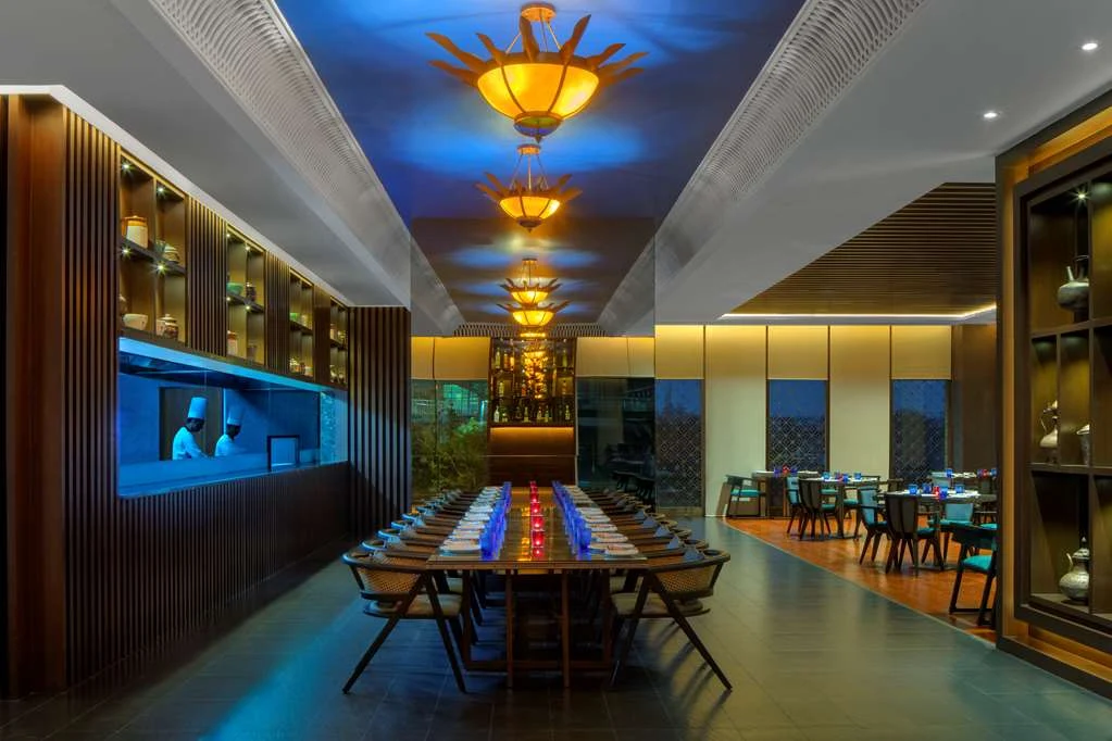 Cove – The Bar, Radisson Blu, Sector 20, Faridabad